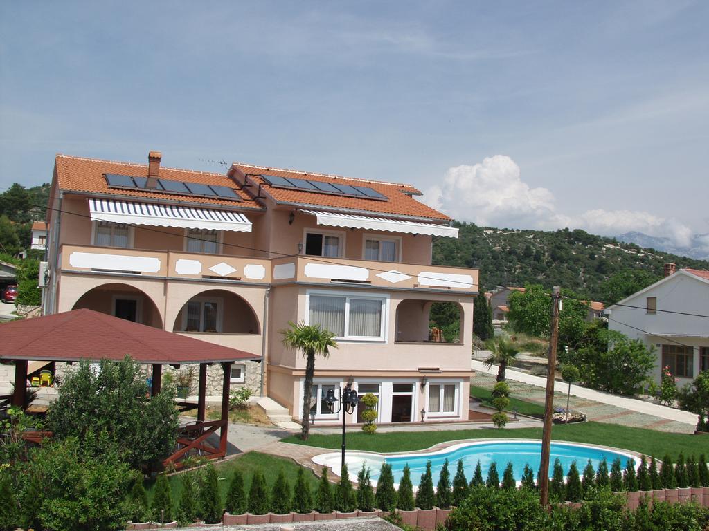Apartments Stengl Barbat na Rabu Exterior photo